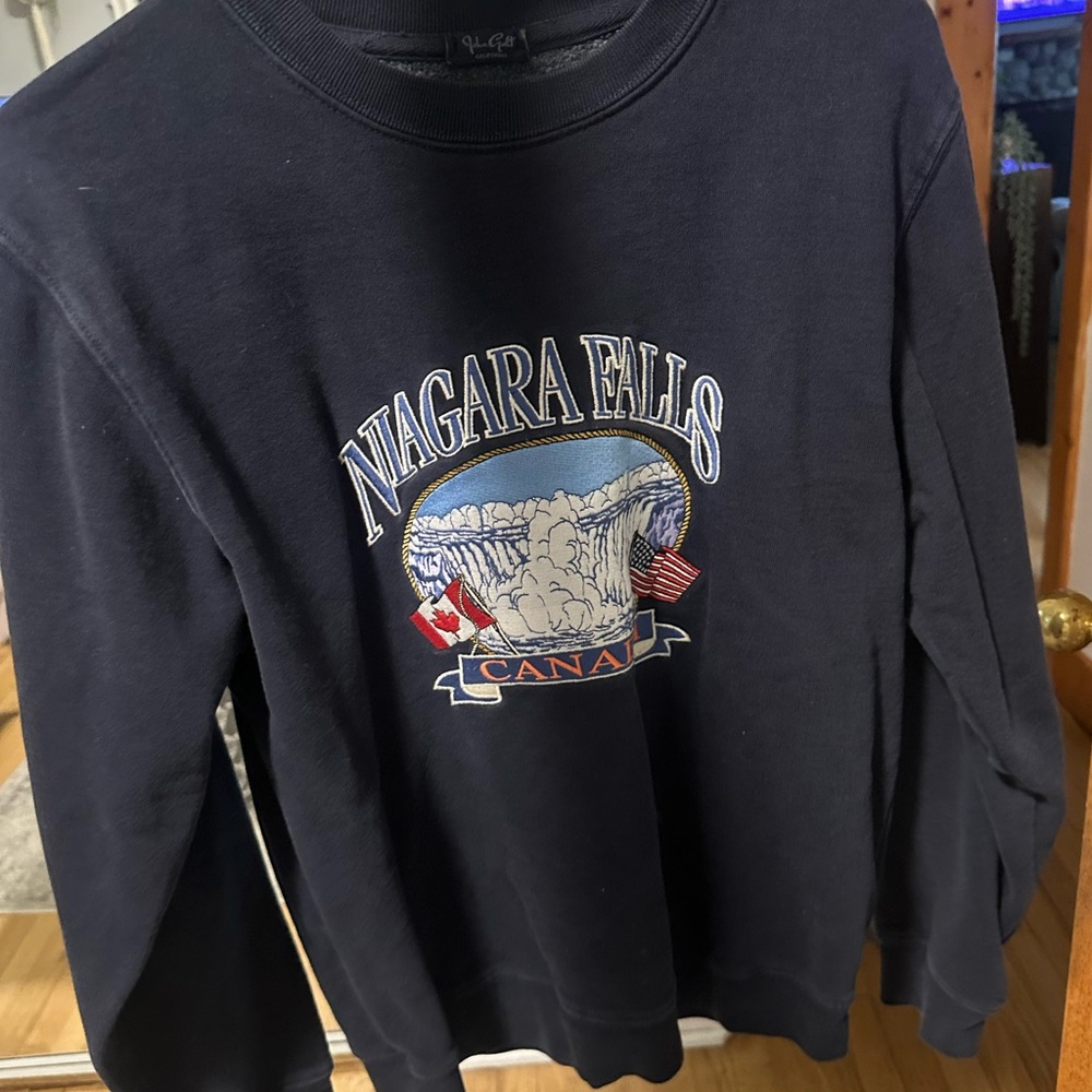 Brandy Melville Sweatshirt